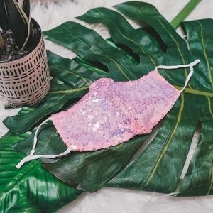 3/$30 Glitz and Glam Sequin Mask
Pink